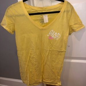 aero v-neck top NWT